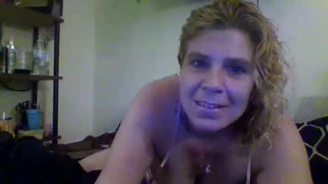 mindy22 online show from April 28, 2026, 5:45 am