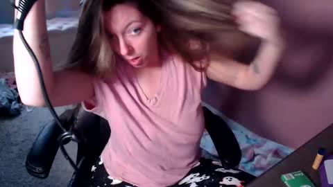 MandyBabyXXX online show from October 28, 2025, 8:22 pm