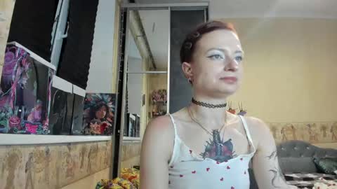 Snapshot of mandyshine chatting on June 7, 2026, 5:27 pm Mandy online show from June 7, 2026, 5:27 pm