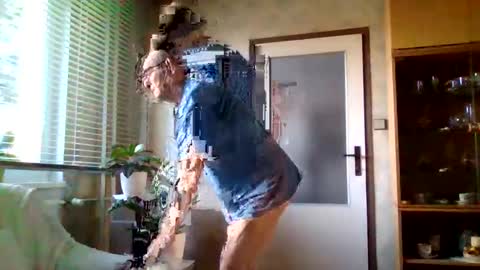 manes5858 online show from April 8, 2026, 5:51 am