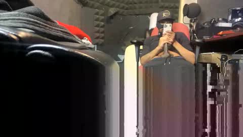 Mani4sexy online show from April 1, 2026, 12:00 am