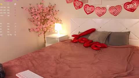 manic_pixie_ online show from February 15, 2025, 2:00 pm