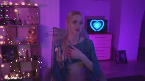 Amelie online show from February 12, 2025, 1:19 am