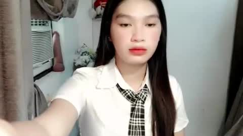 maniniyot69 online show from October 12, 2025, 6:34 am