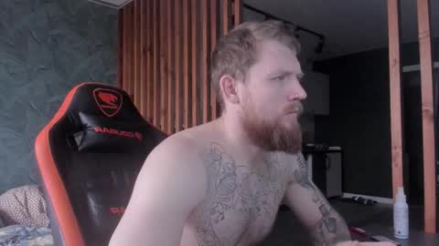 Snapshot of manjerk_on_cb chatting on October 6, 2025, 12:24 pm Arthur online show from October 6, 2025, 12:24 pm