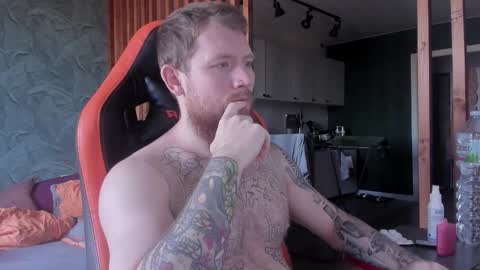 Snapshot of manjerk_on_cb chatting on October 9, 2025, 10:57 am Arthur online show from October 9, 2025, 10:57 am