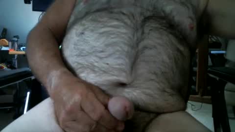 Snapshot of manleg439 chatting on April 15, 2026, 4:25 pm manleg439 online show from April 15, 2026, 4:25 pm