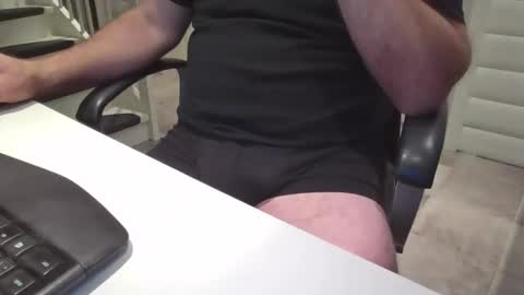 mannen86 online show from April 16, 2026, 10:34 pm