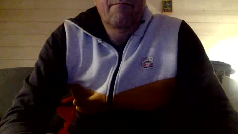 Snapshot of manpower2012 chatting on March 19, 2026, 11:42 pm Manpo online show from March 19, 2026, 11:42 pm