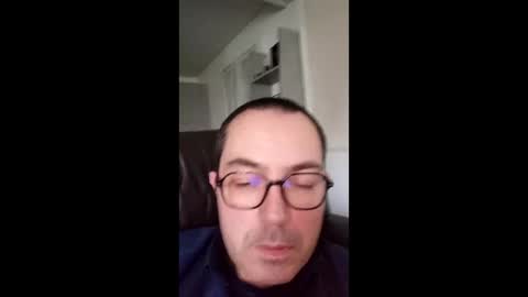 Snapshot of manu5933 chatting on December 16, 2024, 10:50 am manu5933 online show from December 16, 2024, 10:50 am