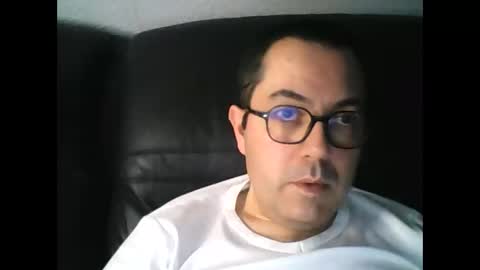 Snapshot of manu5933 chatting on January 4, 2025, 3:49 pm manu5933 online show from January 4, 2025, 3:49 pm