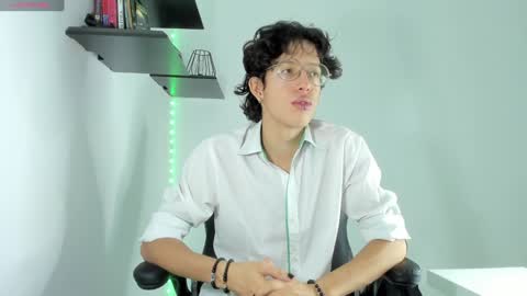 Manuel online show from December 30, 2024, 11:37 am