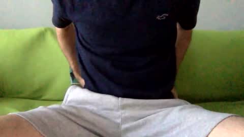 Snapshot of manubriox chatting on September 22, 2025, 4:09 pm manubriox online show from September 22, 2025, 4:09 pm