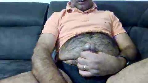 manuv online show from October 8, 2025, 10:51 pm