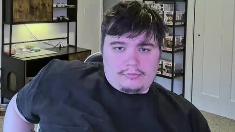 kyle online show from November 17, 2025, 10:15 pm