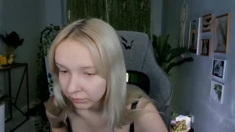 Maoqi online show from April 17, 2026, 6:38 am