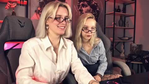 Snapshot of maoqibeverly chatting on May 13, 2026, 5:38 am Maoqi online show from May 13, 2026, 5:38 am
