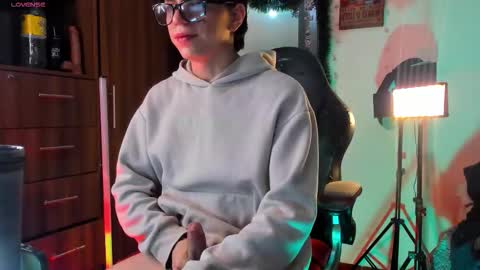 mar_alexis online show from February 23, 2026, 2:25 pm