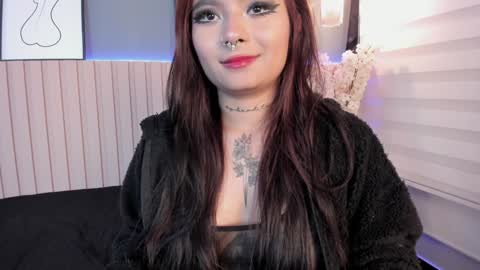Snapshot of mar_celinee chatting on January 31, 2025, 9:27 am online show from January 31, 2025, 9:27 am