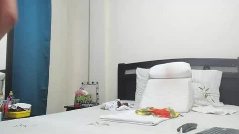 Snapshot of mara2020xxx69 chatting on November 20, 2025, 12:49 pm Mara online show from November 20, 2025, 12:49 pm