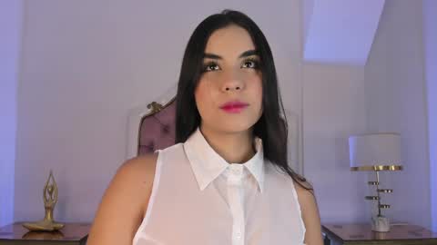 Mara online show from October 6, 2025, 3:37 am