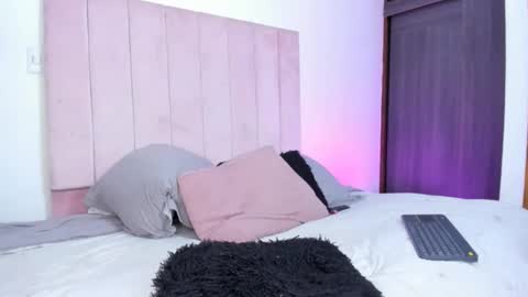 Mara  online show from January 9, 2025, 11:56 pm