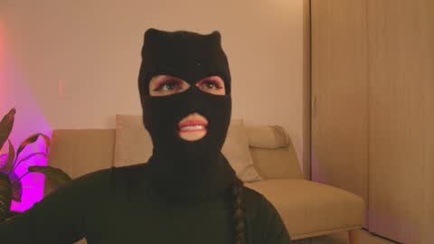 Snapshot of mara_santoro chatting on October 22, 2025, 12:22 am Mara Santoro online show from October 22, 2025, 12:22 am