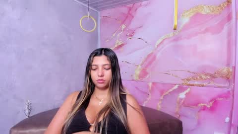 Maraluna online show from April 22, 2026, 11:56 am