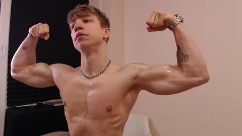 Snapshot of marc_solo chatting on November 29, 2025, 10:07 am marc_solo online show from November 29, 2025, 10:07 am