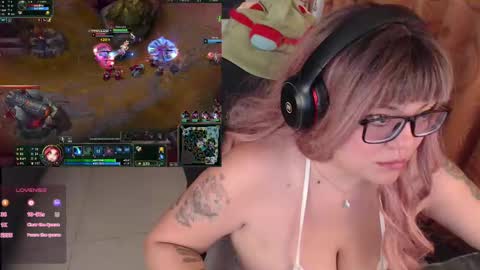 marcela2101 online show from February 9, 2025, 11:15 pm