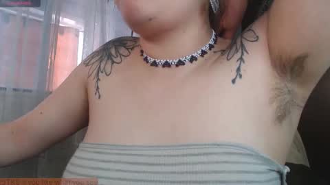 Snapshot of marceline_uu chatting on November 9, 2025, 12:58 pm M A R C I online show from November 9, 2025, 12:58 pm