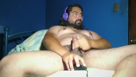 Snapshot of marcelon95 chatting on February 24, 2025, 5:22 am marcelon95 online show from February 24, 2025, 5:22 am