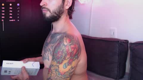 marco_allison43 online show from October 26, 2025, 9:42 pm