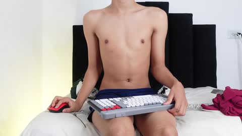 Snapshot of marcoalexlatino chatting on January 12, 2025, 2:14 am Marco online show from January 12, 2025, 2:14 am