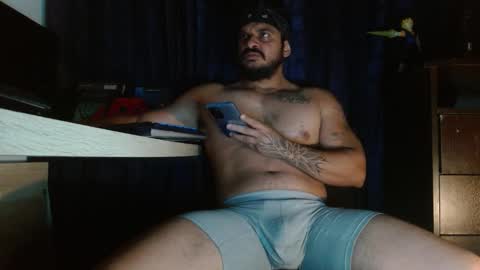 Snapshot of marcus_phoenix chatting on February 26, 2026, 4:22 am Marcus online show from February 26, 2026, 4:22 am