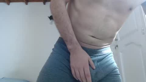 Snapshot of marcushot26 chatting on June 19, 2026, 2:54 pm marcushot26 online show from June 19, 2026, 2:54 pm