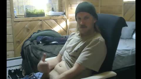 marcusmaxxx online show from November 10, 2025, 9:25 pm