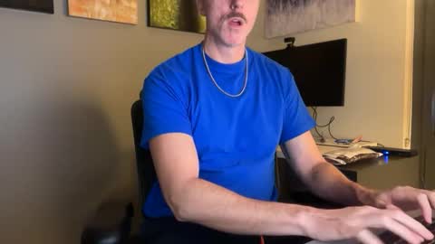 Snapshot of marcusripped1 chatting on December 23, 2025, 1:14 am Marcus online show from December 23, 2025, 1:14 am