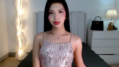 Snapshot of margaret_deluxe chatting on January 21, 2025, 8:52 am MARGARET online show from January 21, 2025, 8:52 am