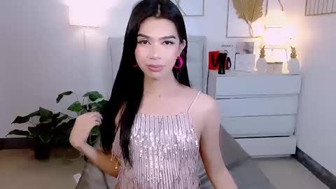 Snapshot of margaret_deluxe chatting on February 3, 2025, 12:36 am MARGARET online show from February 3, 2025, 12:36 am