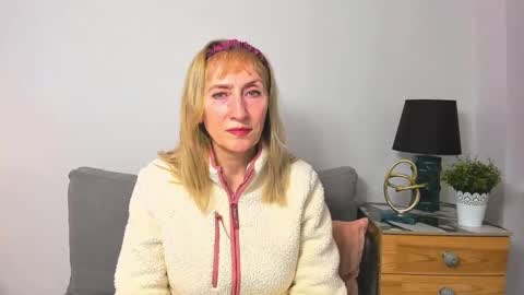 margaretmature online show from January 25, 2025, 6:01 am