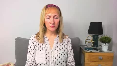 margaretmature online show from January 25, 2025, 9:26 am