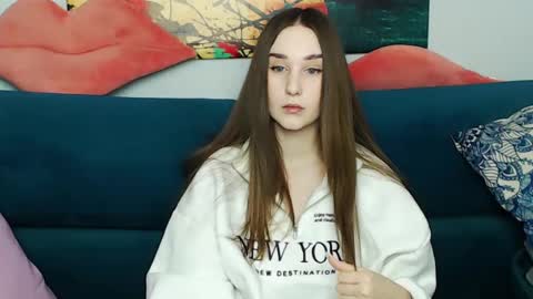 margarettii online show from February 14, 2025, 7:49 am