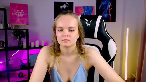 margoblonde online show from November 7, 2025, 3:17 am