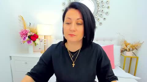 Snapshot of margobloom chatting on May 17, 2026, 4:21 am Margo online show from May 17, 2026, 4:21 am