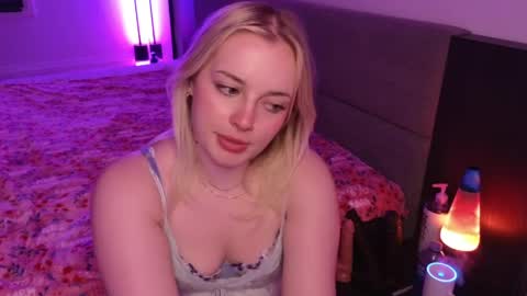 margot_robbie7 online show from June 4, 2026, 1:00 am