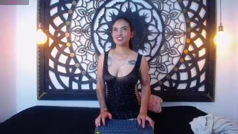 Mary Ana online show from June 21, 2026, 11:40 pm