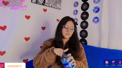 mari_mar69 online show from June 4, 2026, 10:54 am