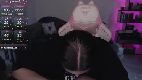 mari moore online show from November 26, 2025, 7:53 am