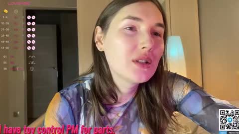 Maria online show from December 14, 2025, 8:57 pm